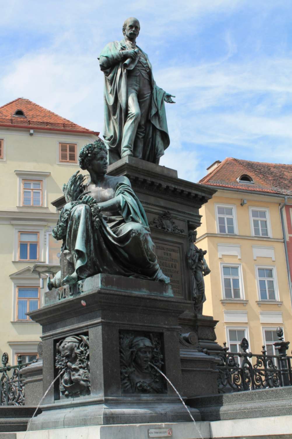 Erzherzog-Johann Brunnen